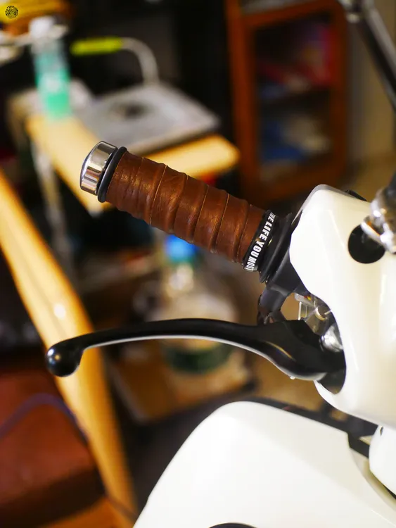 凤麟火山机车真牛皮手把套手工限量哈雷摩托电动油门缠绕透气防滑