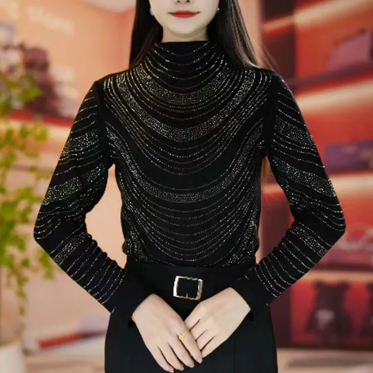 秋冬新款修身显瘦时尚半高领烫钻长袖打底衫遮肚子减龄小衫潮