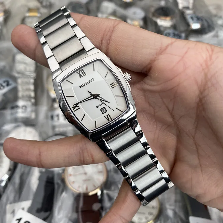 耐尔斯顿进口方酒桶石英男表防水蓝宝石精钢日历撤柜少量库高品质