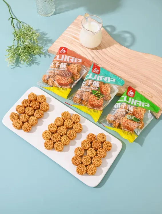 万人收藏 棋子酥香辣牛排味沁爽黄瓜味休闲怀旧宿舍追剧零食整箱