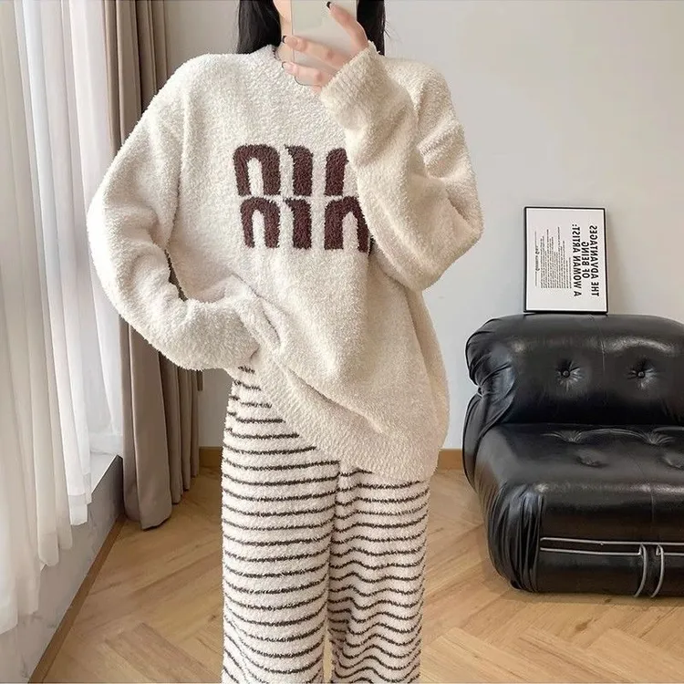秋冬季软绵绵睡衣女生柔软半边绒条纹加绒加厚保暖宽松家居服套装