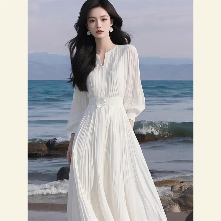 范哲萨小香风高端精美白色雪纺连衣裙收腰显瘦度假风气质高级