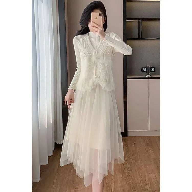 奥莱【万达撤柜】高级感气质温柔小香风两件套梨韩富千甜妹秋冬套装