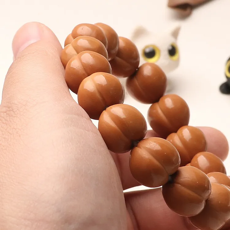 猴头手工雕刻屁桃爱心手串国潮精品招财解压文玩手串