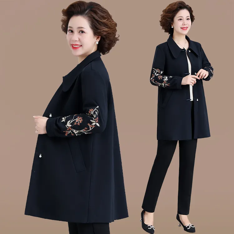 中老年妈妈春装新款外套洋气中年妇女风衣中长款大码老人春秋夹克