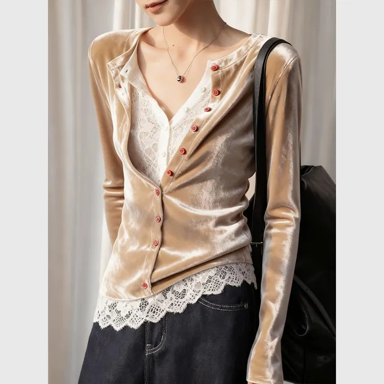轻熟小众不撞款香槟色蕾丝拼接假两件丝绒衬衫女25冬气质内搭上衣