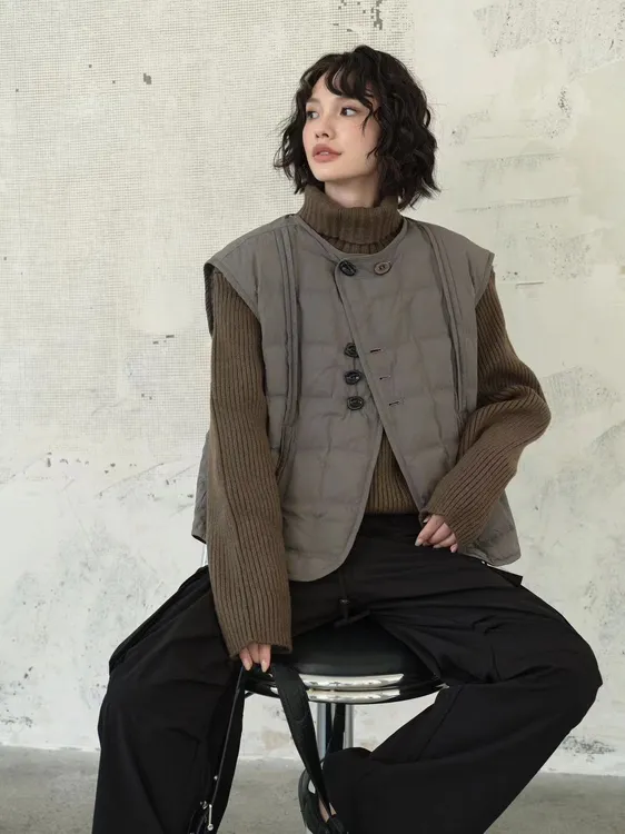 韩版潮流清新马夹女2025秋冬新款纯色文艺百搭无袖羽绒马夹女外套