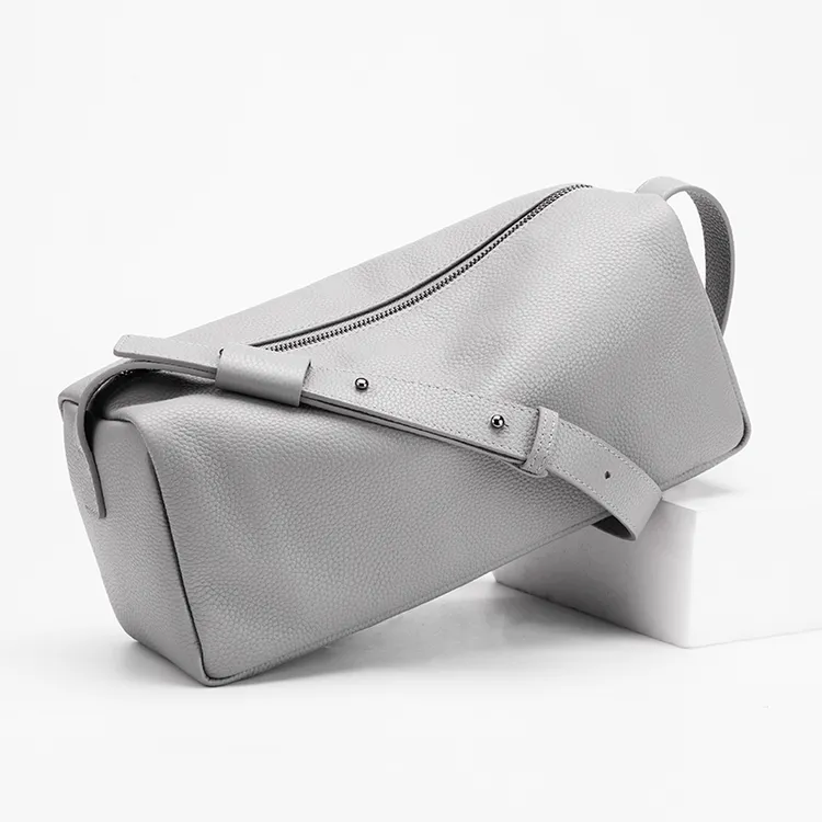 澳懿真皮单肩斜挎包新款大容量枕头包时尚通勤包头层软牛皮休闲包