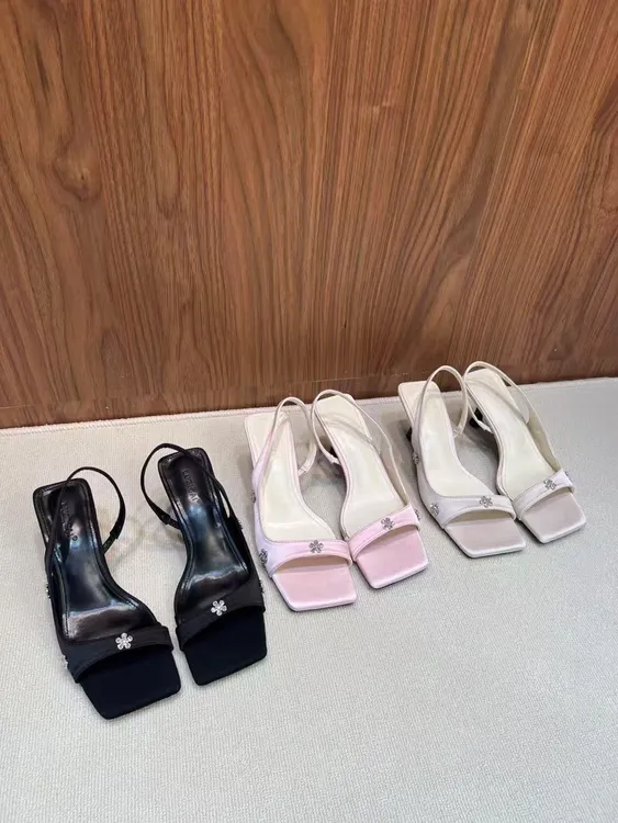 方头水钻高跟凉鞋女2025年夏季新款露趾一字带凉鞋法式气质高跟鞋