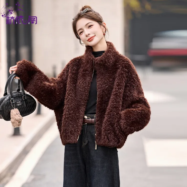 皮毛一体羊羔毛茸茸外套女冬季2025新款加厚短款环保皮草毛绒上衣