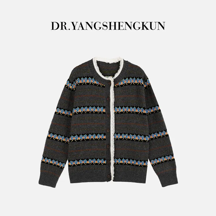 杨圣坤2025冬季新品100%羊毛费尔岛提花蕾丝边针织开衫ES25102118