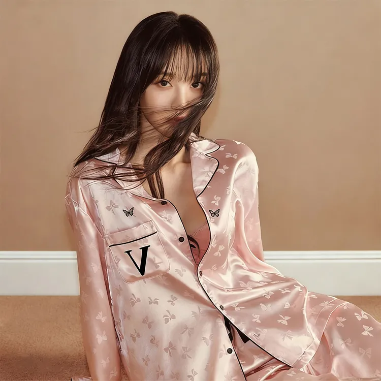 维多利亚水光绸长袖舒适睡衣套装宽松月光绸时尚女士居家服套装