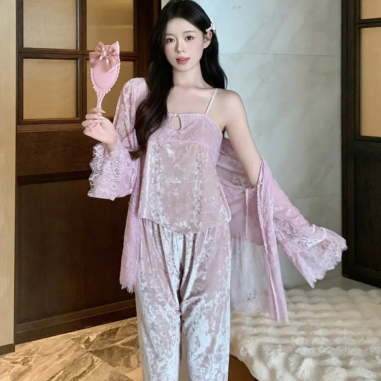 国风奢华花金丝绒睡衣女套装性感吊带带胸垫三件套可外穿家居服 