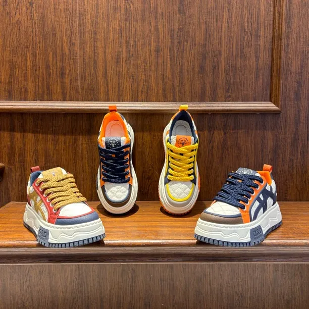 【文麒潮鞋】新款男鞋皮面厚底欧洲站轻奢小众低帮男简约男士休闲鞋