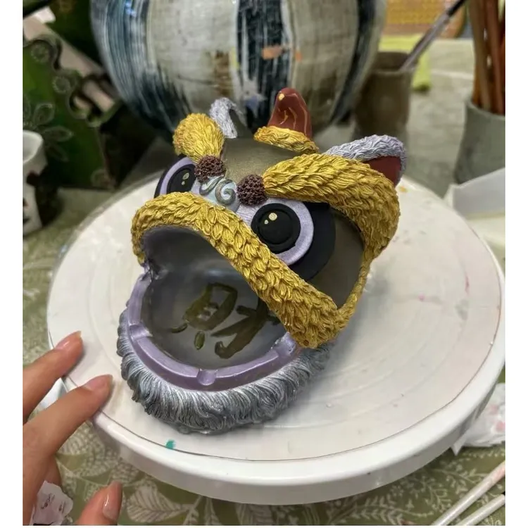 国潮醒狮烟灰缸涂色收纳盒手绘新款涂鸦彩绘国风大号石膏娃娃