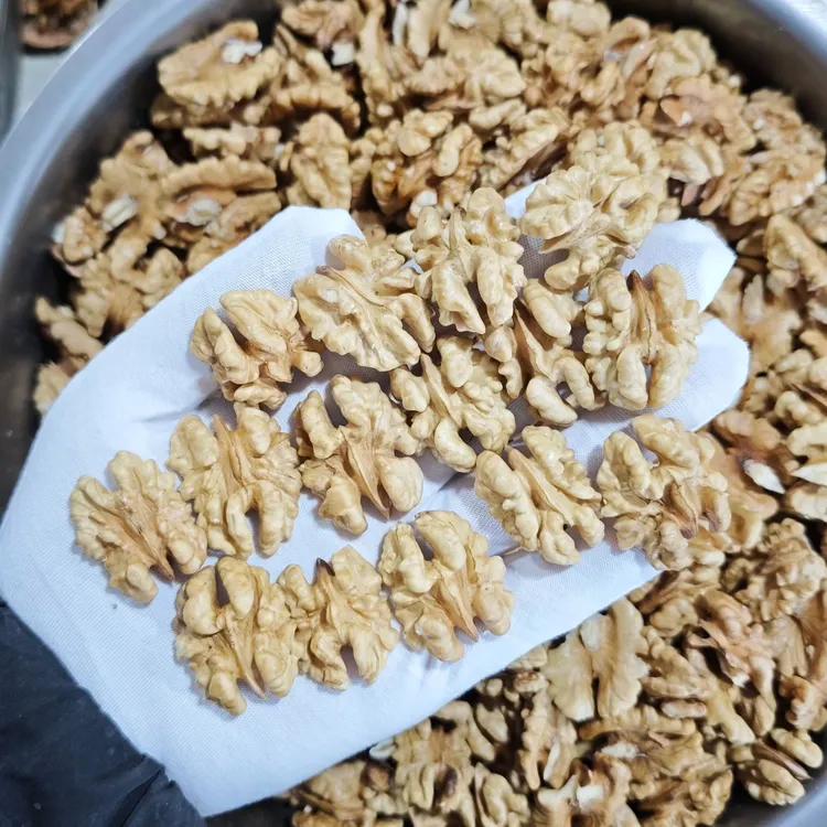 新二核桃仁免剥坚果零食大颗新鲜开胃营养孕妇小孩老人都爱吃