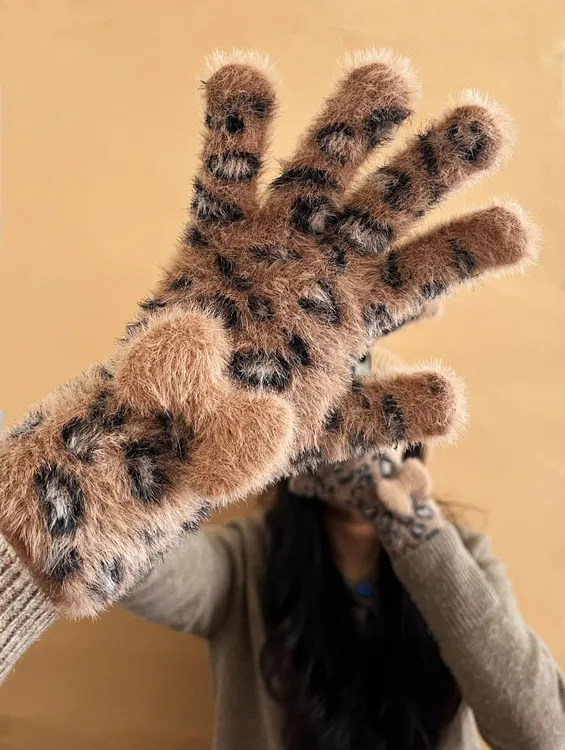 豹纹毛绒针织毛线手套女冬季可触屏露指保暖防寒骑行五指分指学生