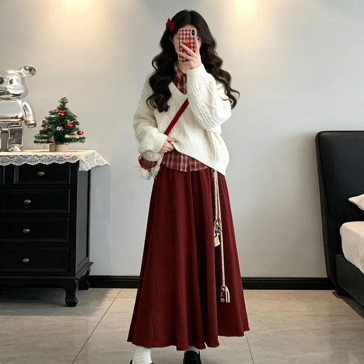 2026新款新年战袍红色连衣裙子女秋冬季圣诞穿搭长裙针织毛衣套装