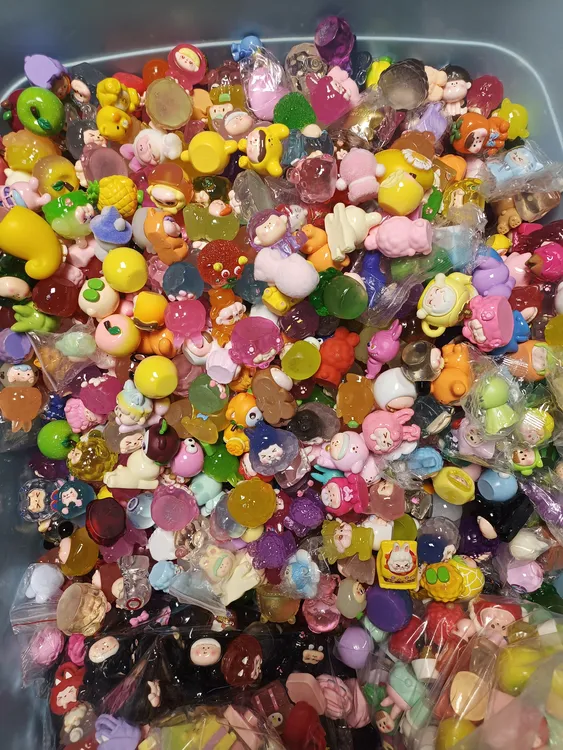 可爱萌粒diy可作潮玩的树脂公仔