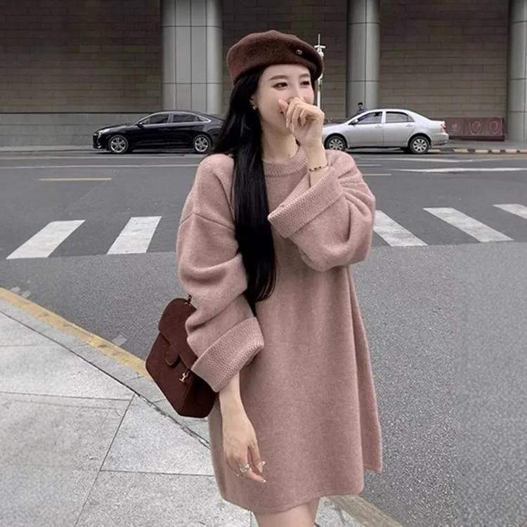 温柔慵懒风粉色中长款针织衫女秋冬下装消失毛衣减龄漂亮洋气上衣