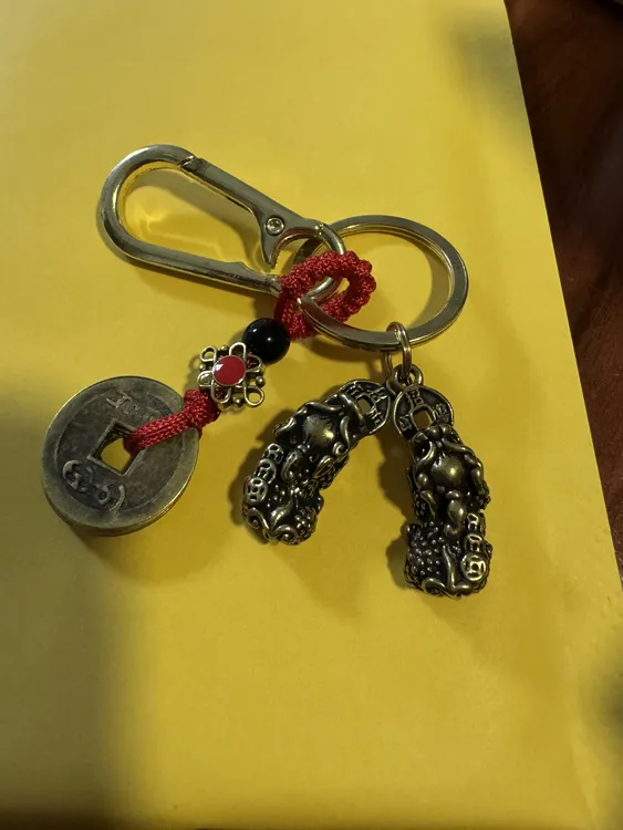 只进不出双貔貅钥匙扣