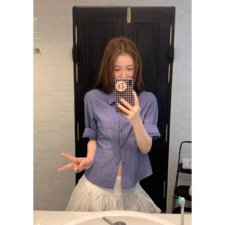 五一旅游出街衣服条纹修身衬衫气质衬衣小众设计2025通勤短袖上衣