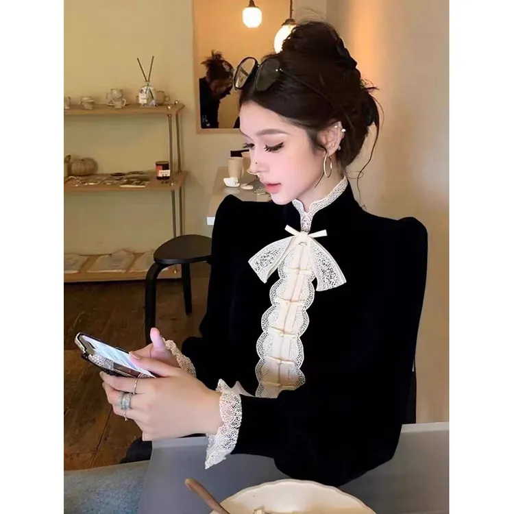 新中式丝绒上衣女冬季气质高级感巨好看复古盘扣打底衬衣