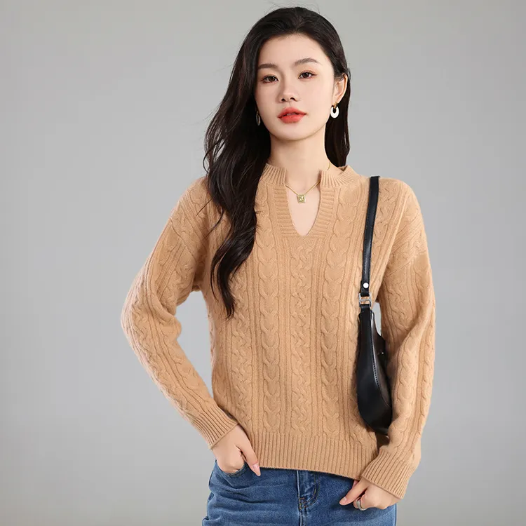 2025年秋季新款时尚显瘦小V领重工绞花羊毛衫针织百搭气质休闲