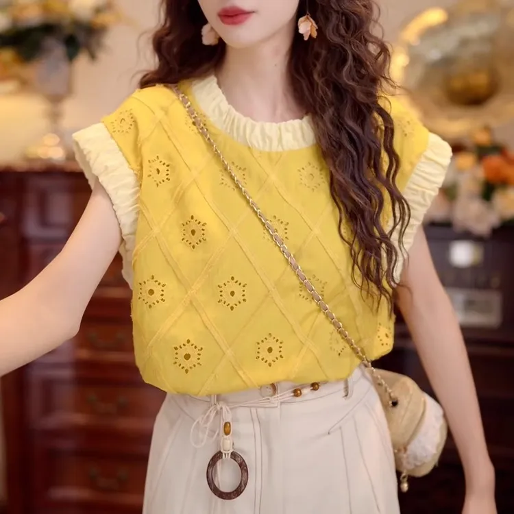 法式气质圆领镂空短袖T恤女2025夏季新款宽松显瘦设计感小众上衣