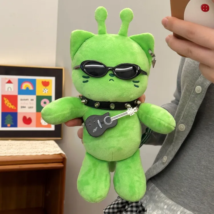 原创外星小猫咪玩偶睡觉抱枕可爱毛绒玩具公仔女生生日礼物送男友