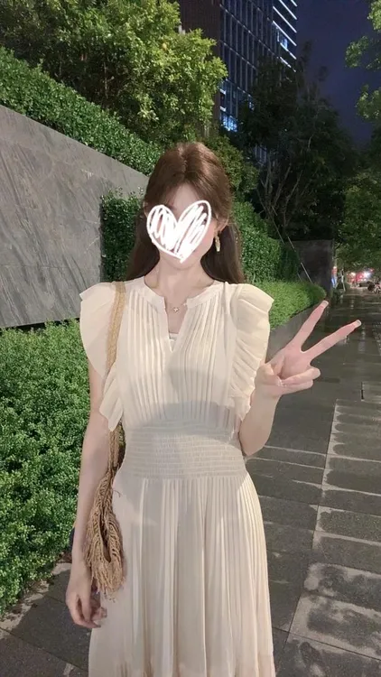 小狐狸PLUS无袖！2025年新款连衣裙气质长裙小众夏季显瘦法式时尚