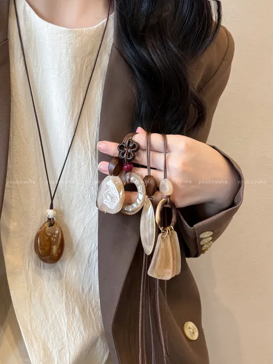 非金属皮质项链 中式美学~ 复古晕染长款项链女高级感新款毛衣链