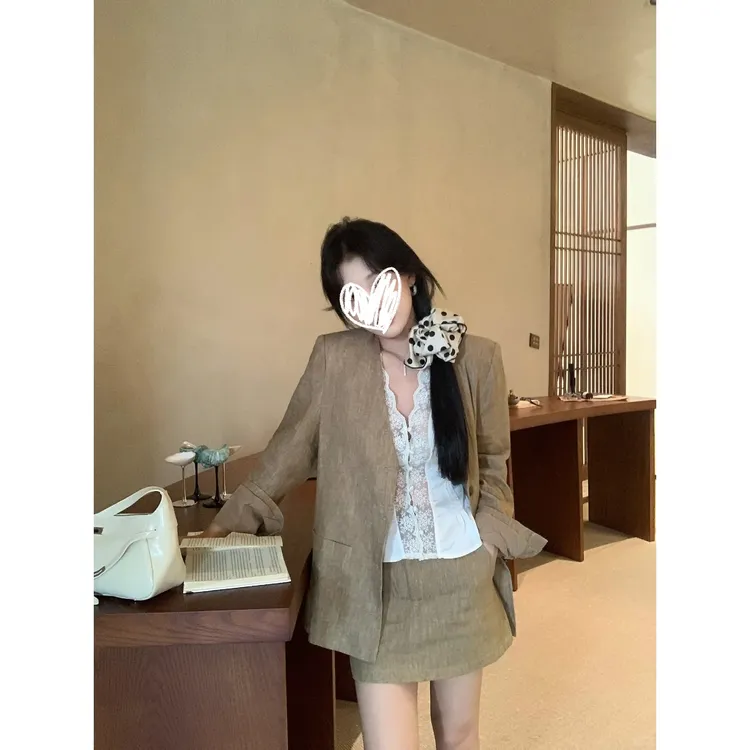 通勤气质V领外套蕾丝拼接无袖背心高腰半身裙秋季时尚套装女