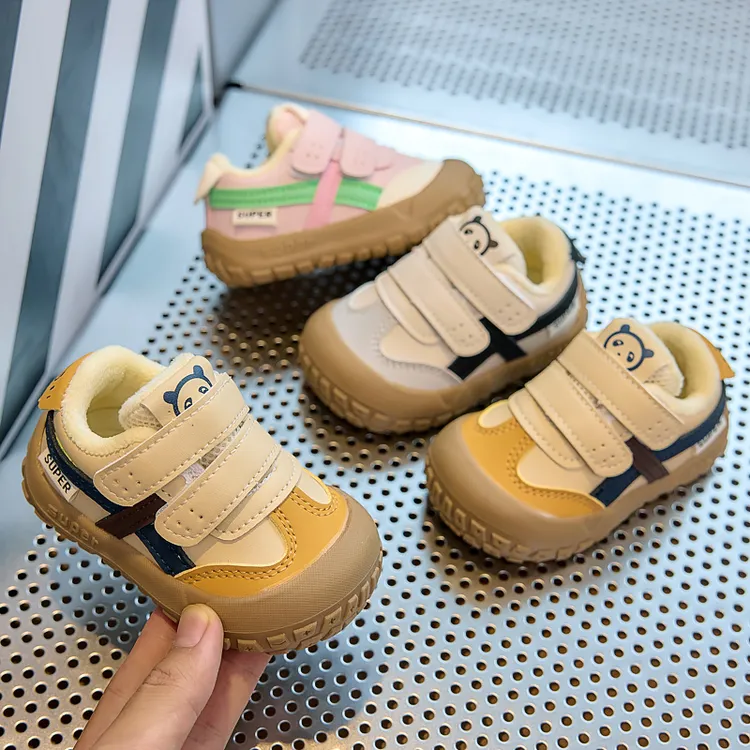 宝宝鞋子秋冬新款婴幼儿学步鞋女童软底男童鞋二棉加绒儿童运动鞋