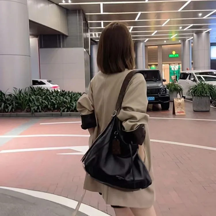 【熙薇品牌】2025新款时尚小众女士百搭单肩包H3836