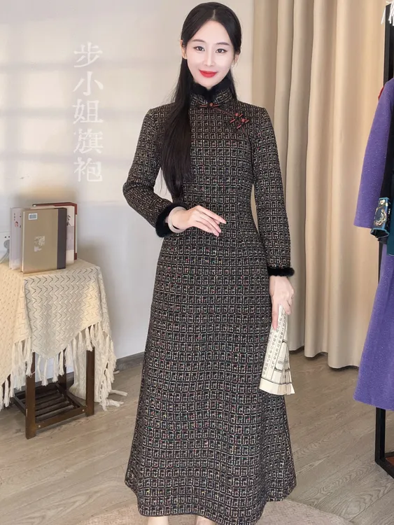 （步小姐-宛儿）新中式无开衩日常端庄旗袍毛领加绒复古洋气显瘦