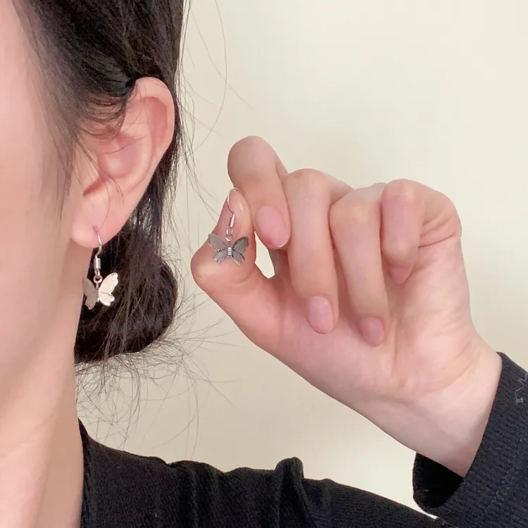 合金无非金属耳饰 简约森系蝴蝶吊坠耳钩小众高级感设计耳钉甜美