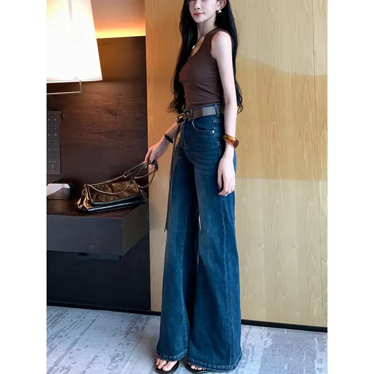 百搭复古不贴腿微喇牛仔裤女2025早秋新款高腰宽松弹力显瘦拖地裤