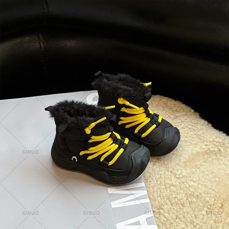 奇诺鼠冬季玩雪雪地靴柔软舒适防滑加厚橡胶宝宝鞋子时尚0900111M