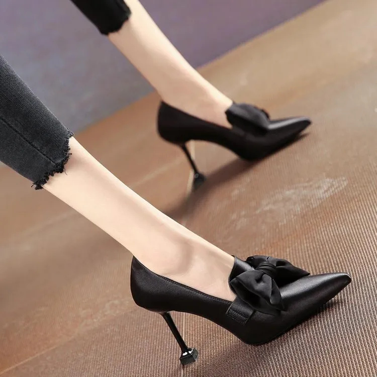 UHCK尖头蝴蝶结高跟鞋单鞋女细跟韩版2025春季新款小众深口鞋红色