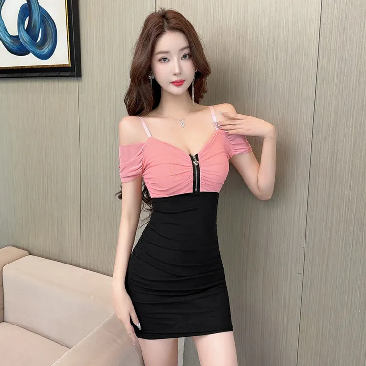 纯欲风夏时尚撞色网纱拼接露肩修身包臀裙气质性感辣妹吊带连衣裙