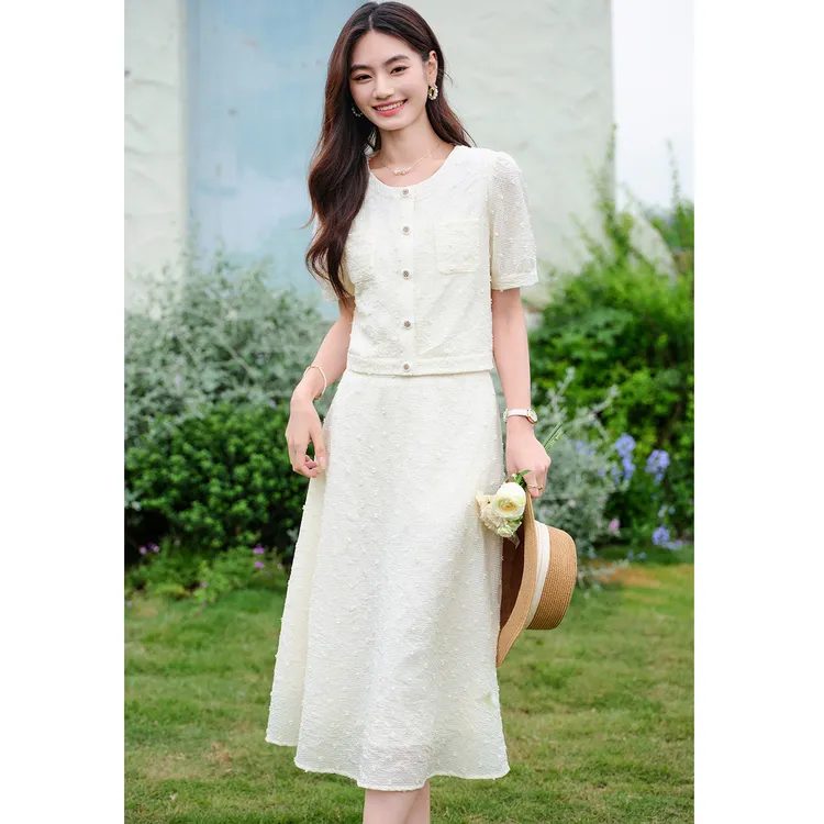 尚静小香风套装裙2025夏季新款肌理感发泡褶皱小衫+高腰半身裙
