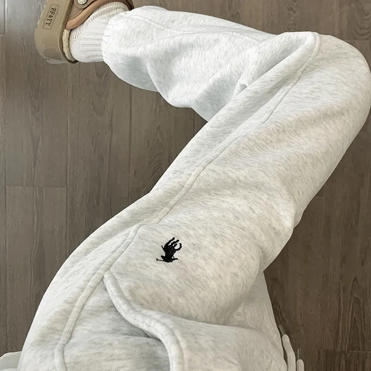 加绒加厚束脚卫裤子女2025新款刺绣棉质宽松休闲运动时尚休闲长裤