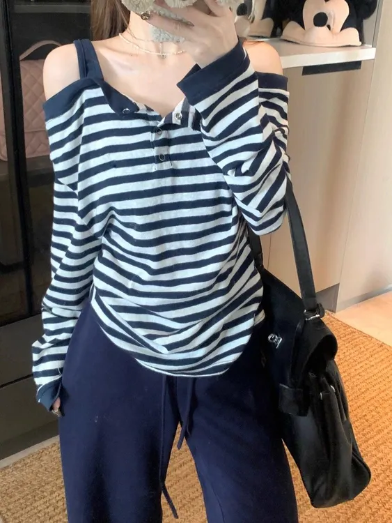 春秋新款洋气时尚百搭女装条纹T恤韩版大码ins吊带一字肩长袖小衫