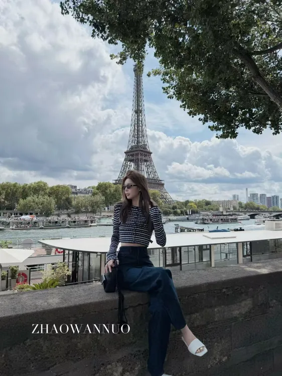 ZHAO WANNUO 丨 2025 Lisa同款撞色针织开衫含羊毛建议干洗NC0736