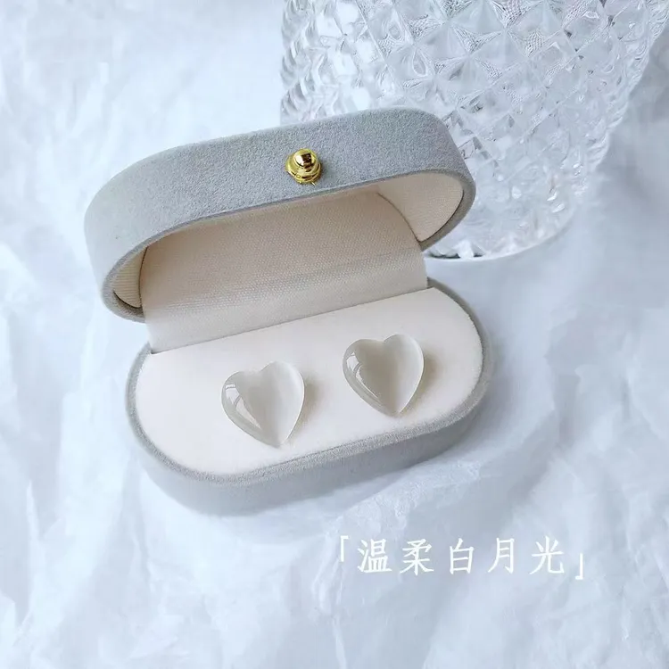 合金耳饰 白月光桃心超仙耳环女韩国百搭耳钉耳饰无耳洞耳夹女