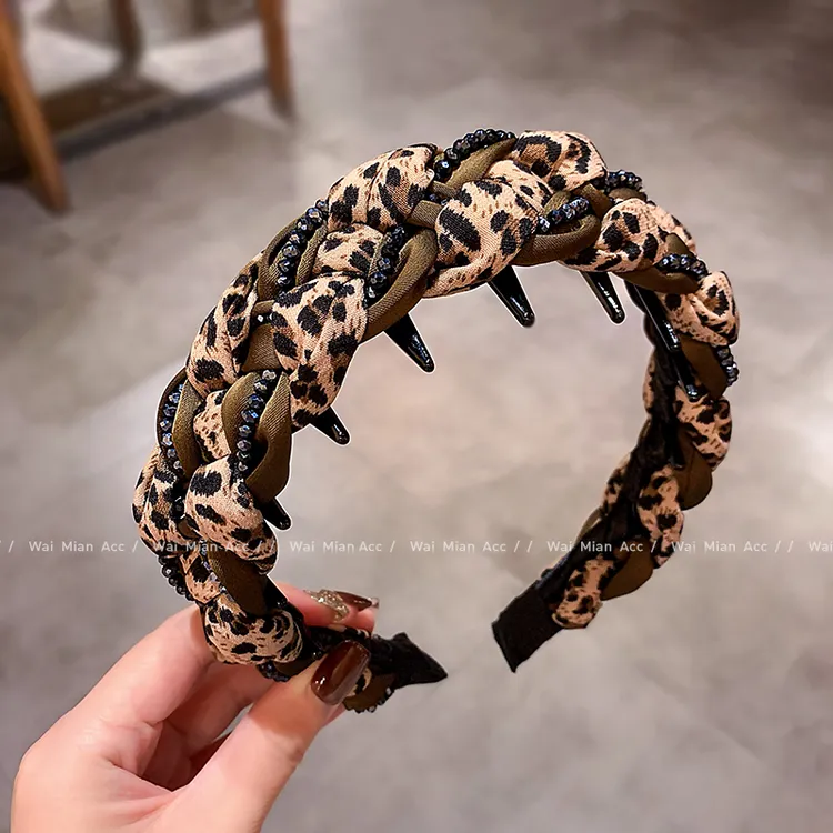 韩国豹纹发箍女高级感麻花齿梳头饰秋冬新款高颅顶外出头箍复古风