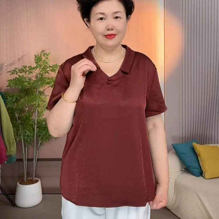 夏季休闲气质纯色v领冰感琉璃缎大码遮肉透气t恤女小个洋气妈妈装