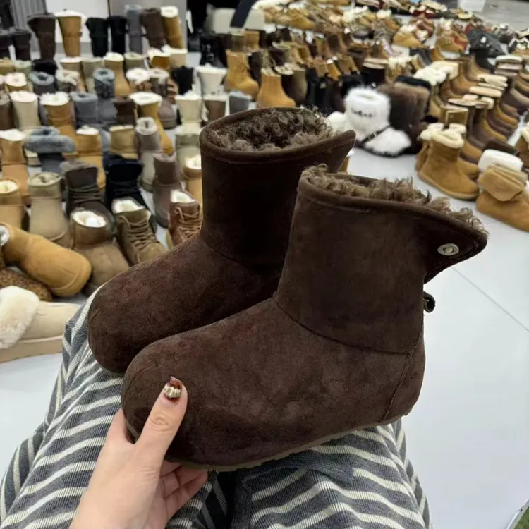 2025年冬季新款雪地靴女内增高加绒两穿时尚娃娃头保暖防滑棉靴潮
