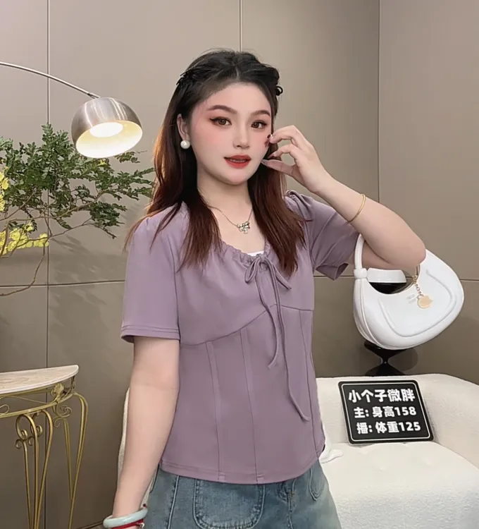 2025夏季新款胖mm高级感V领短袖T恤女鱼骨设计遮肉洋气上衣